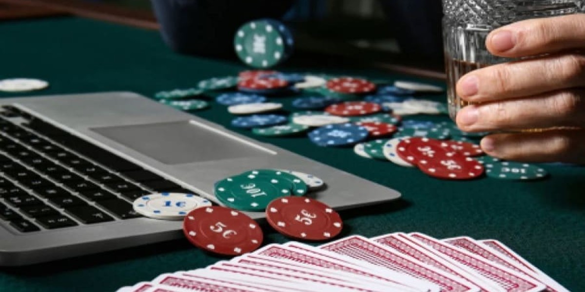 Jackpot Journey: Navigating the World of Online Casinos with Wit and Wisdom